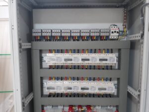 domain electric (52)